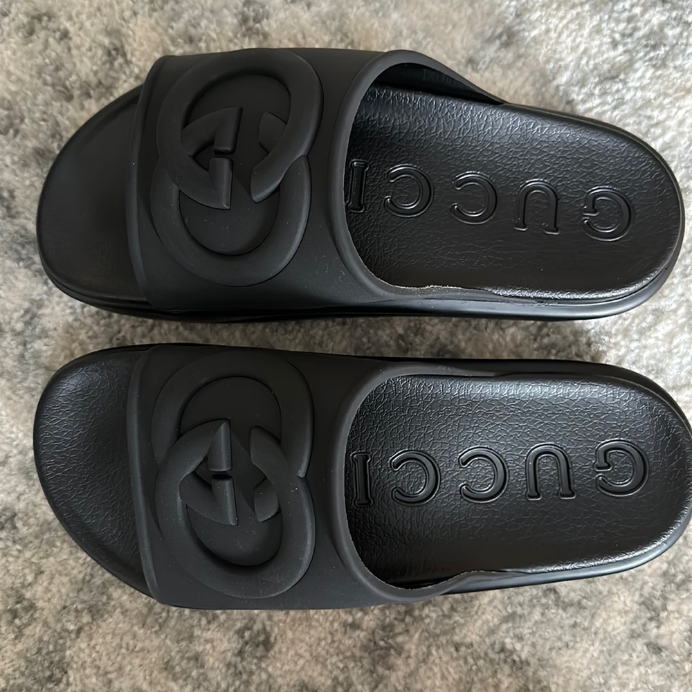 Gucci slide